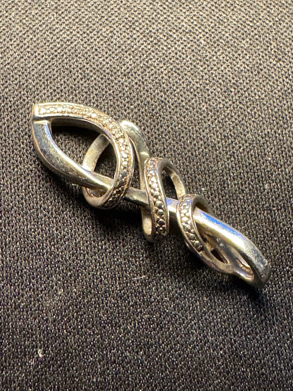 925 Sterling Silver Abstract Infinity Twist & Swirl Pendant